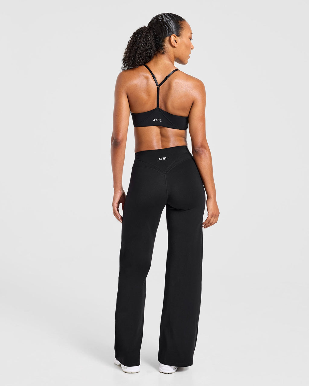 Engage Sports Bra - Zwart