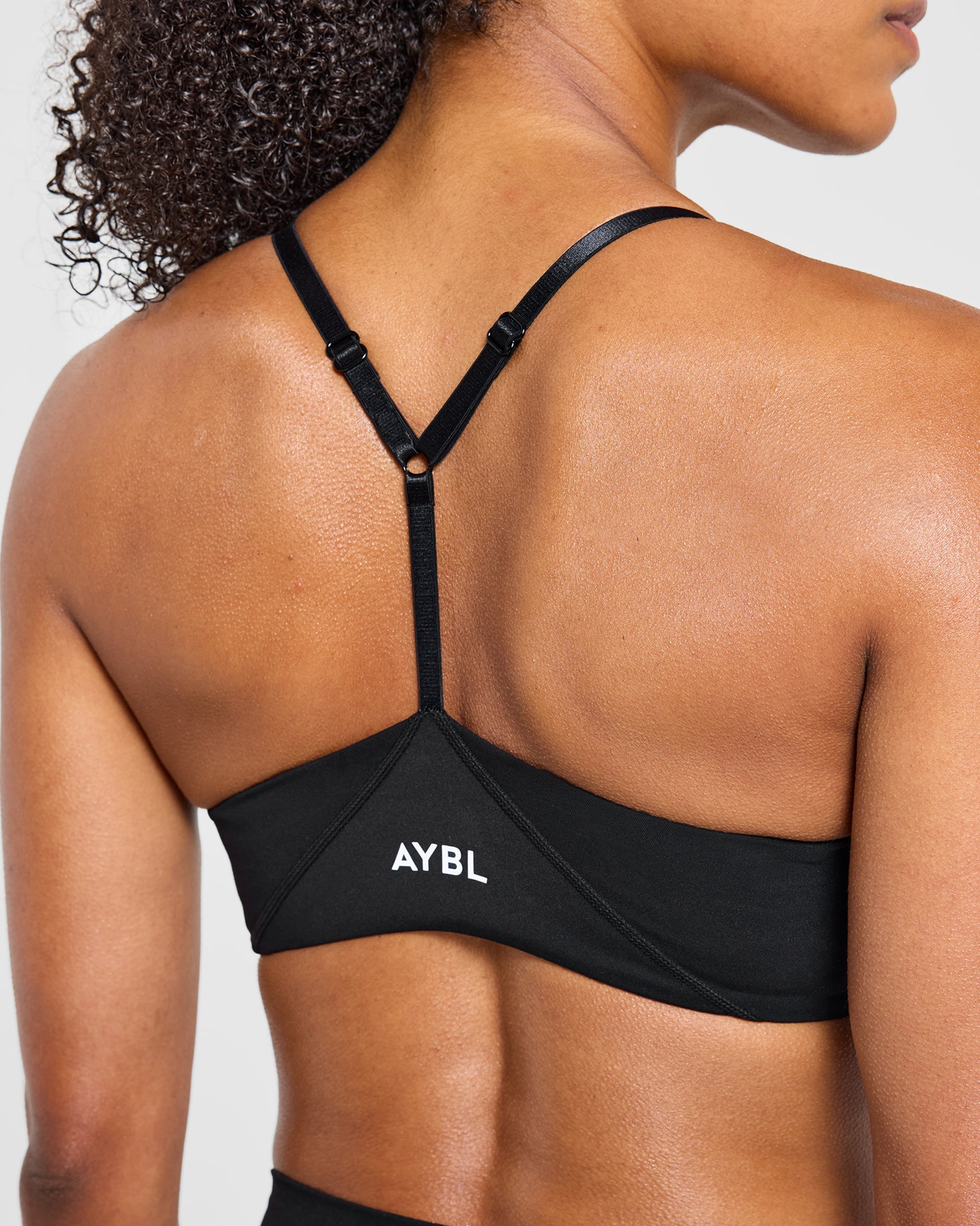 Engage Sports Bra - Zwart