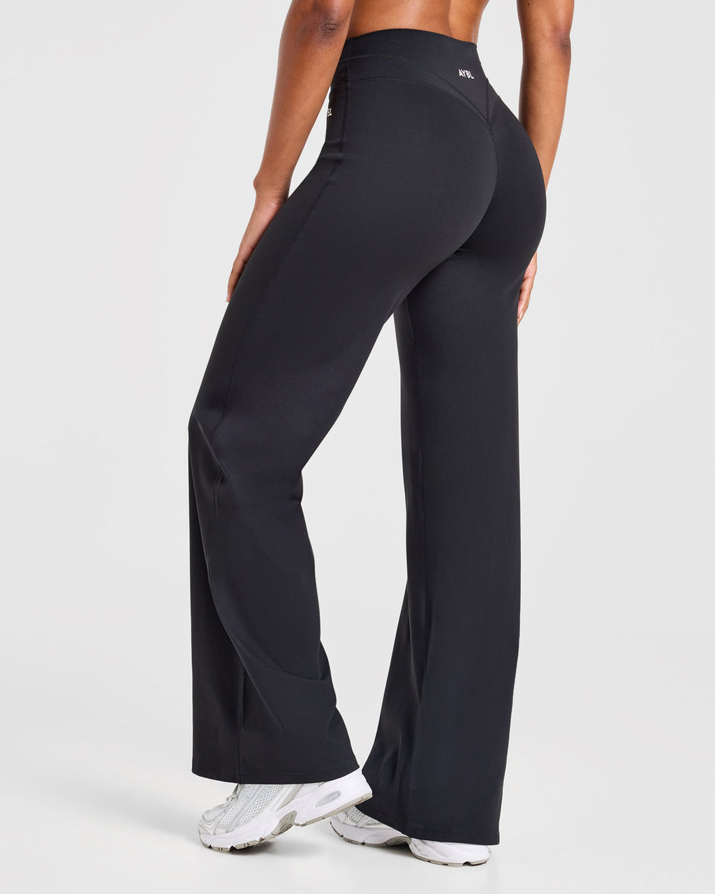 Engage Straight Leg Leggings - Zwart
