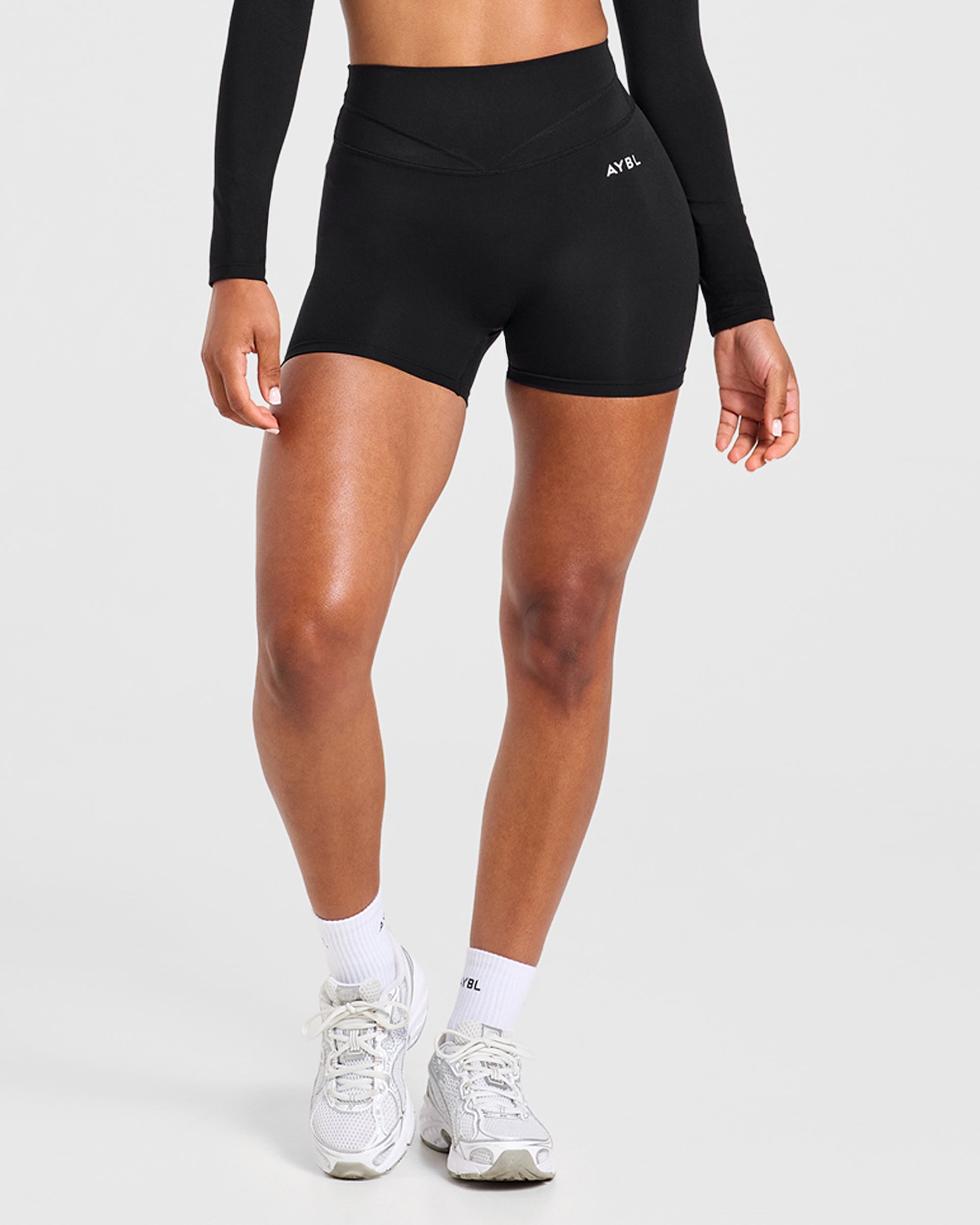 Engage Shorts - Zwart