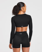 Engage Long Sleeve Crop Top - Zwart