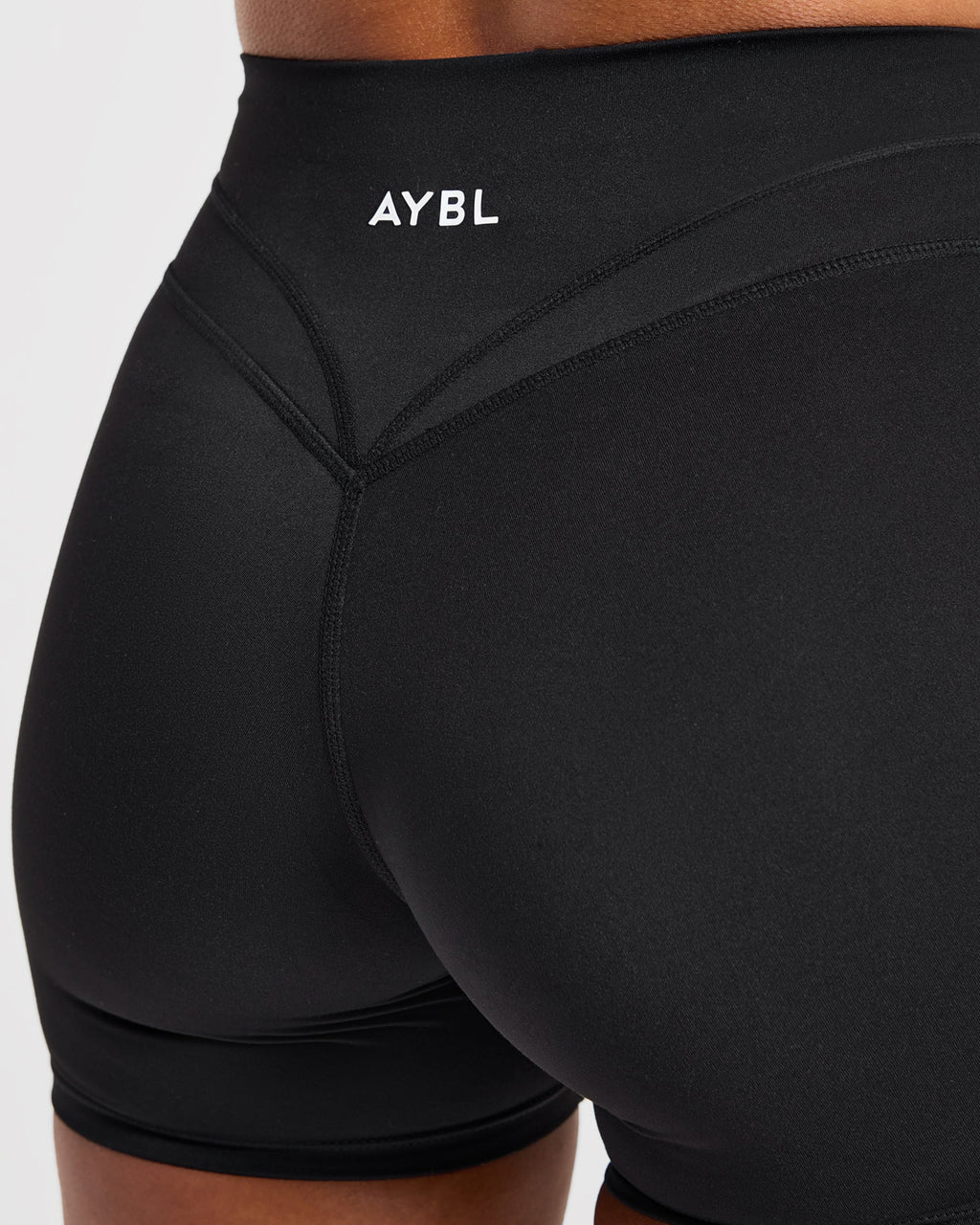 Engage Shorts - Zwart