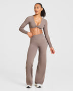 Engage Long Sleeve Crop Top - Warm Taupe