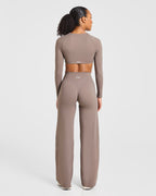 Engage Long Sleeve Crop Top - Warm Taupe