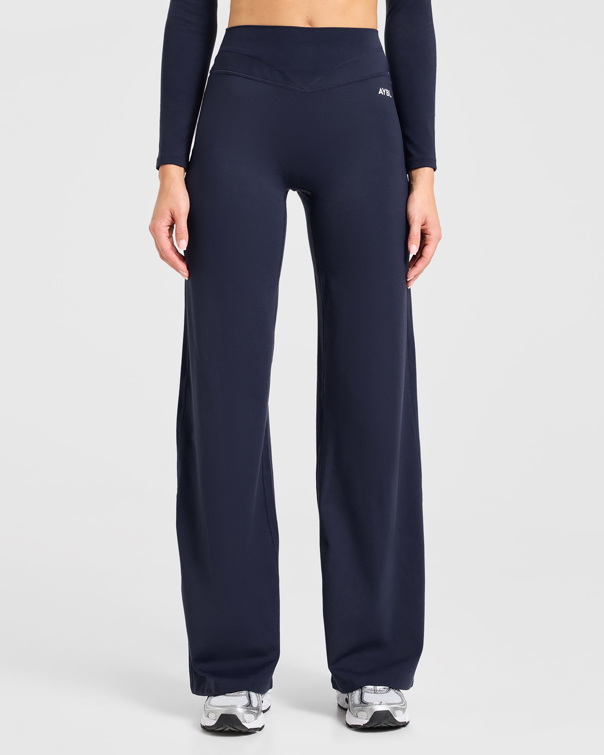 Engage Straight Leg Leggings - Deep Navy