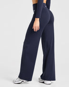 Engage Straight Leg Leggings - Deep Navy