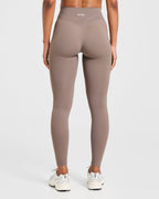 Engage Leggings - Warm Taupe