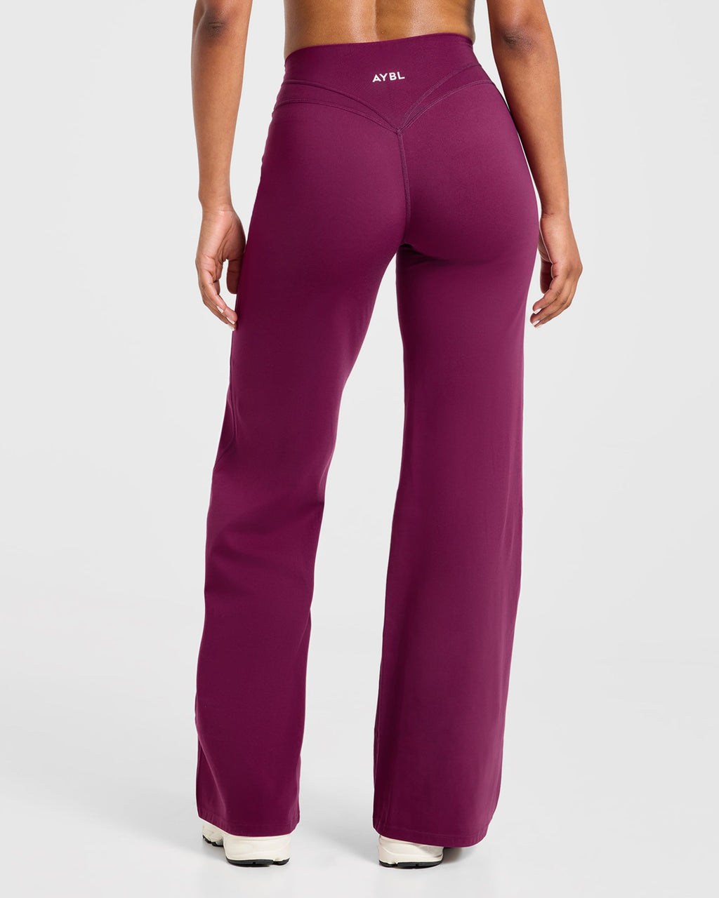 Engage Straight Leg Leggings - Rich Plum