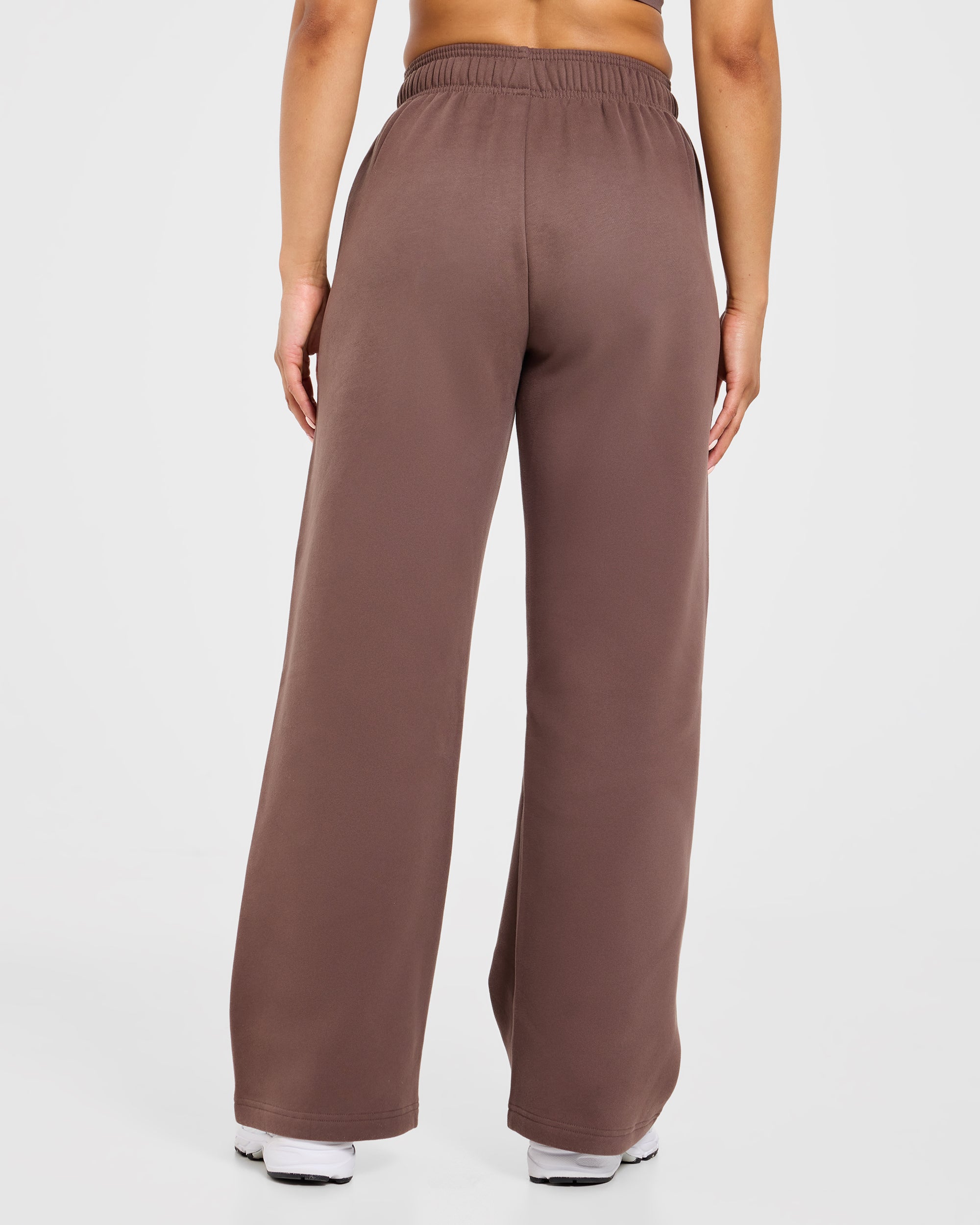 Varsity Applique Oversized Straight Leg Joggers - Bruin