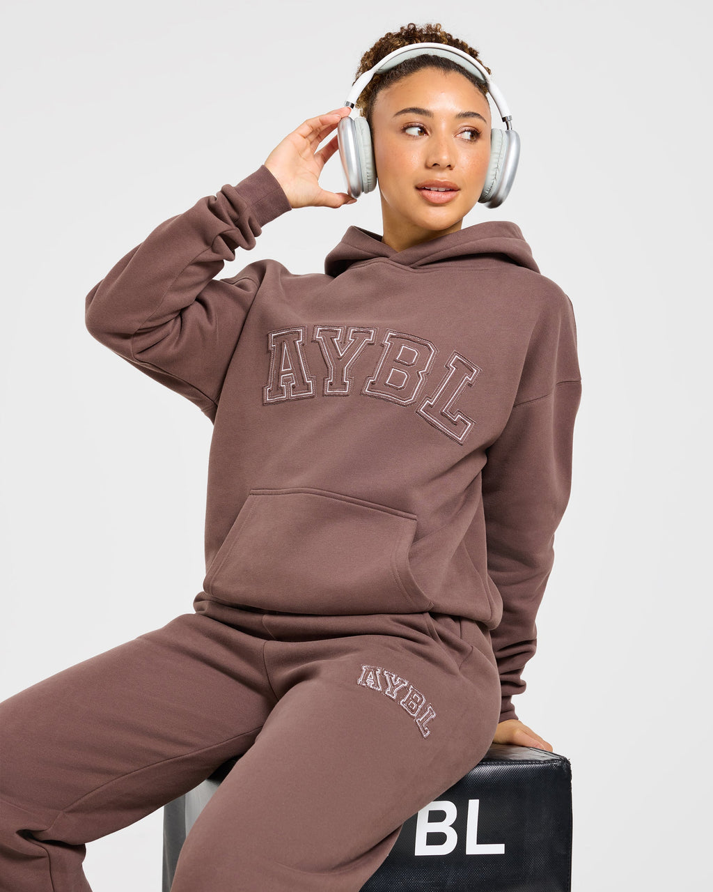 Varsity Applique Oversized Straight Leg Joggers - Bruin