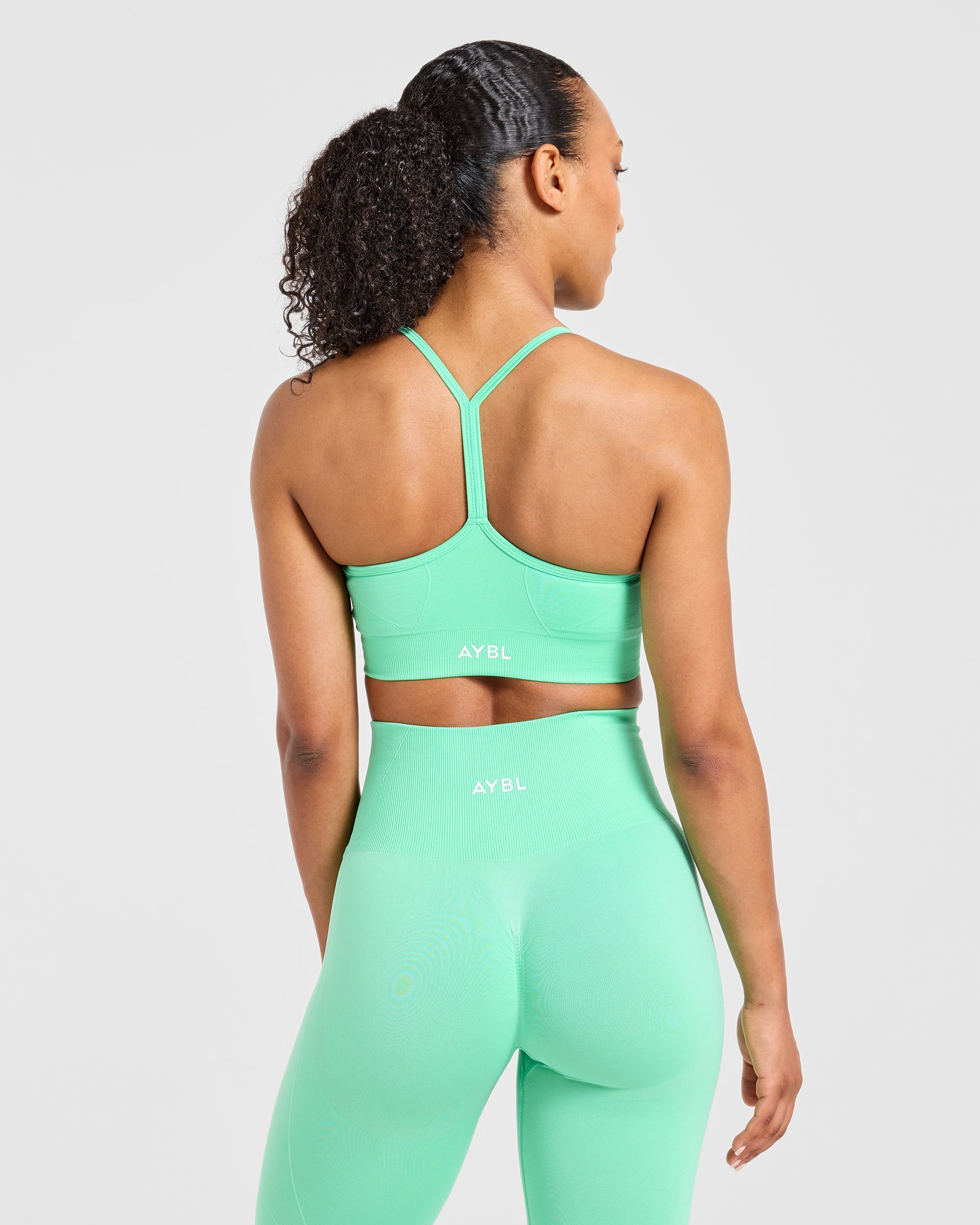Empower Seamless Sports Bra - Spring Groen