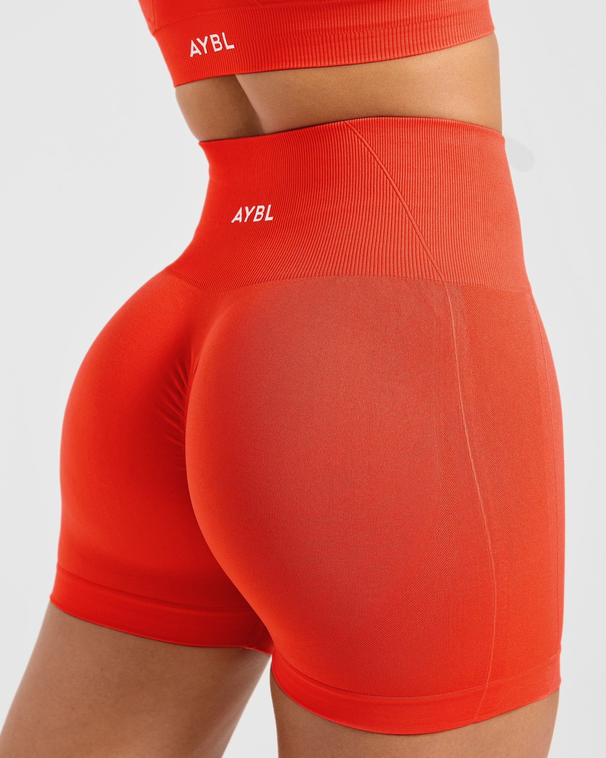 Empower Seamless Shorts - Hot Oranje