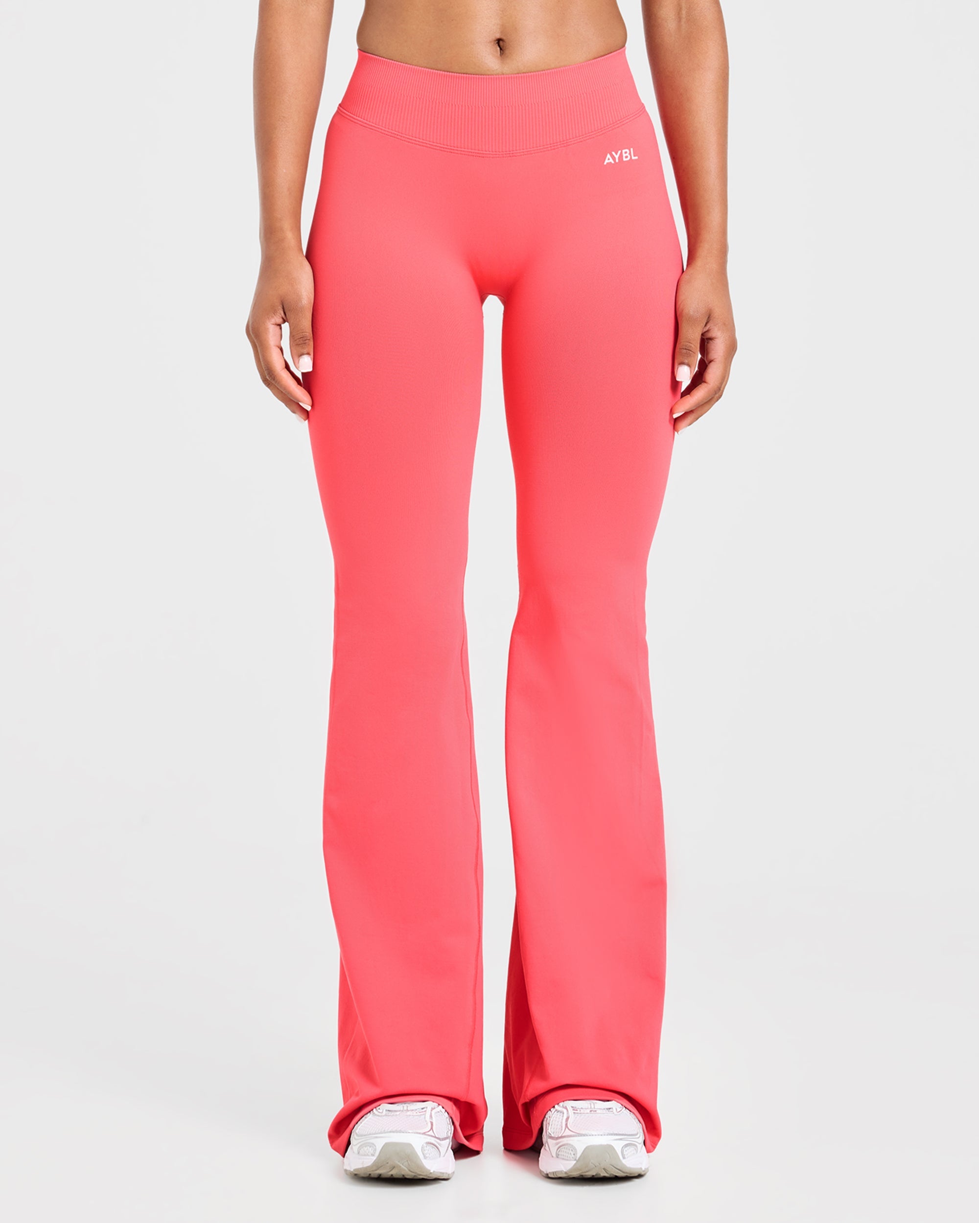 Enhance Seamless Flared Leggings - Summer Coral