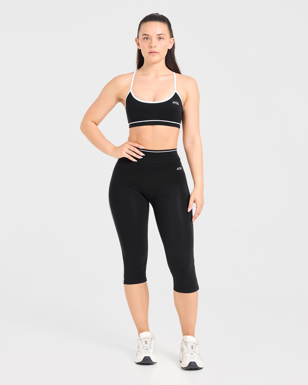Form Capris - Zwart