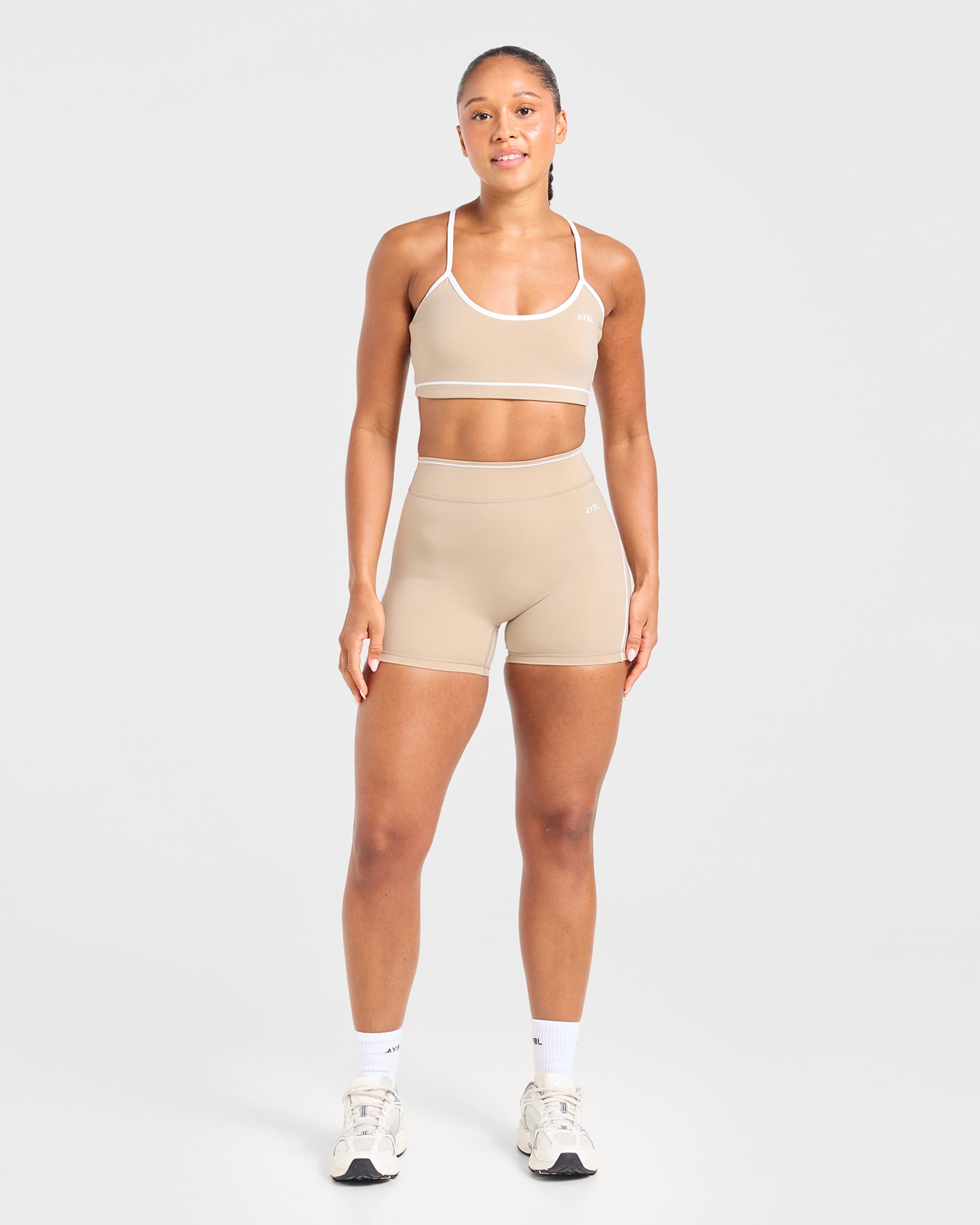Form Sports Bra - Mocha
