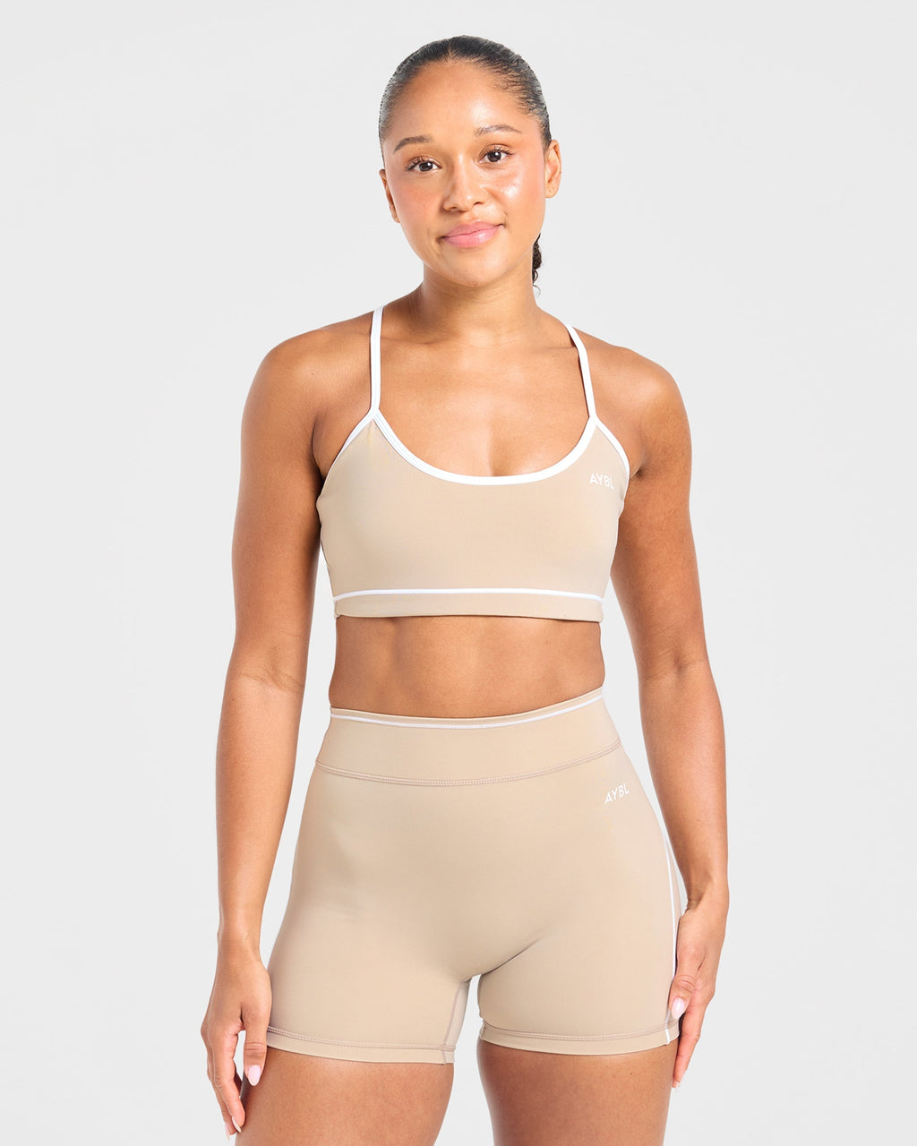Form Sports Bra - Mocha