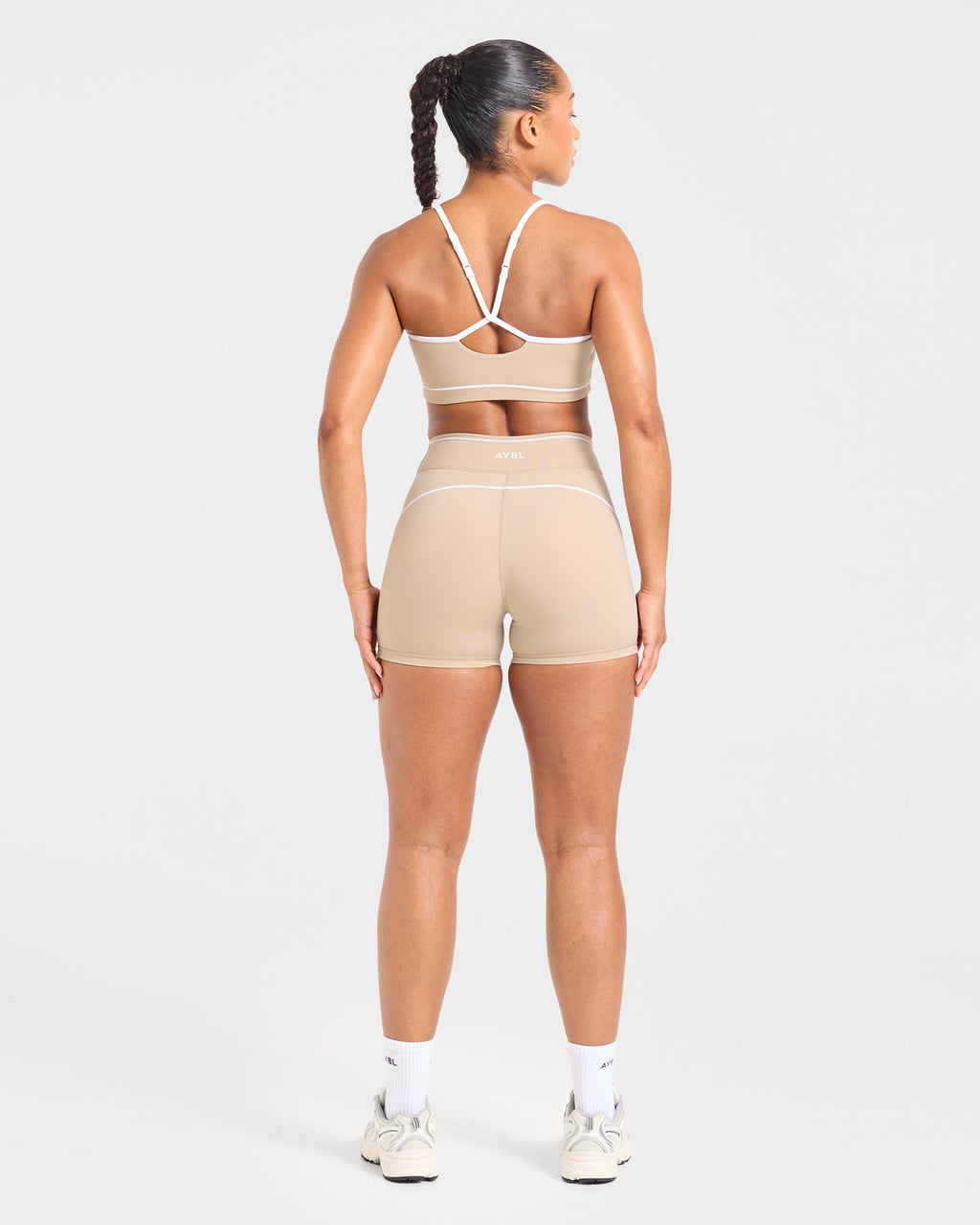 Form Shorts - Mocha