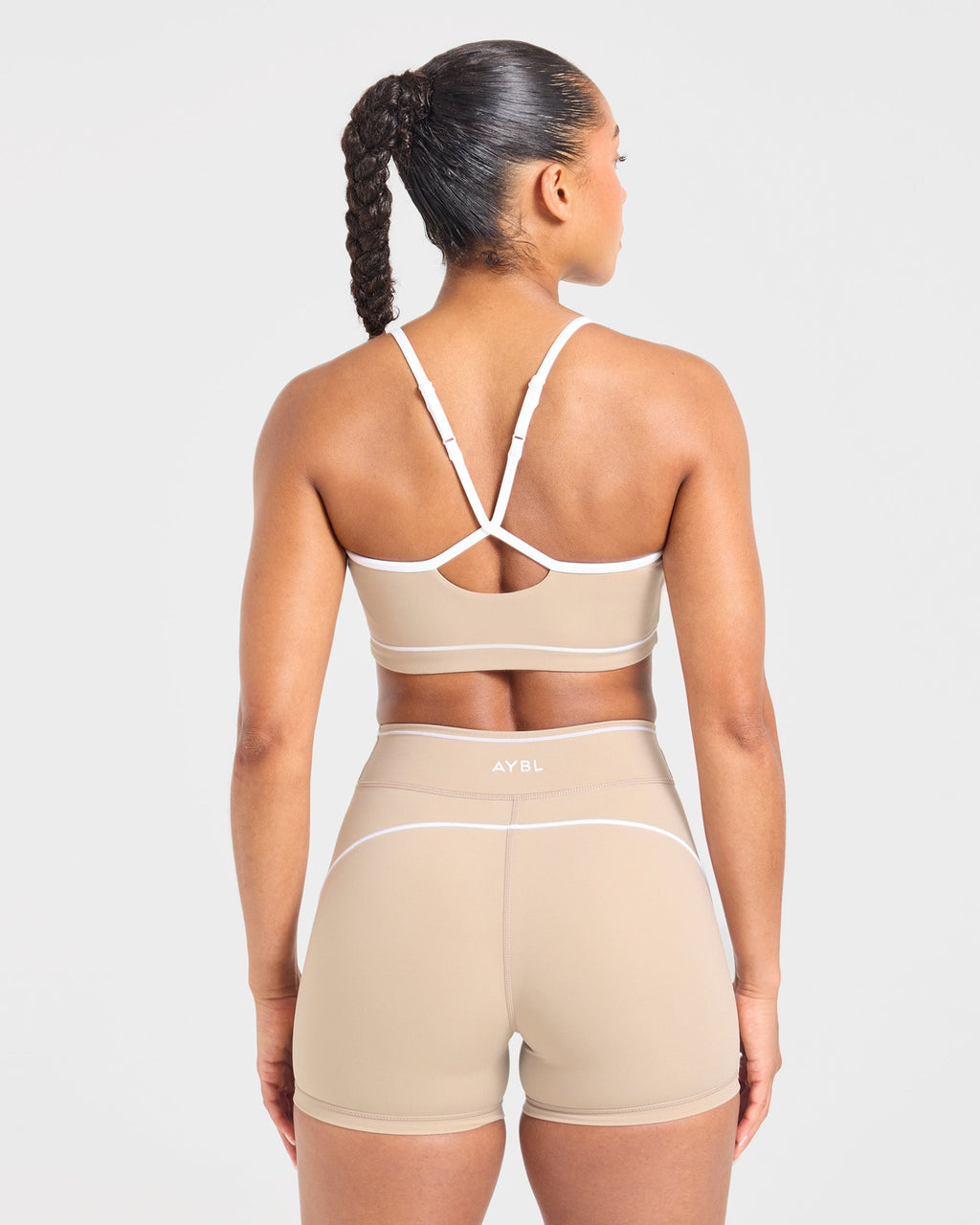 Form Sports Bra - Mocha