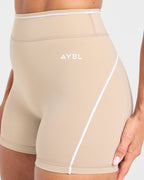 Form Shorts - Mocha