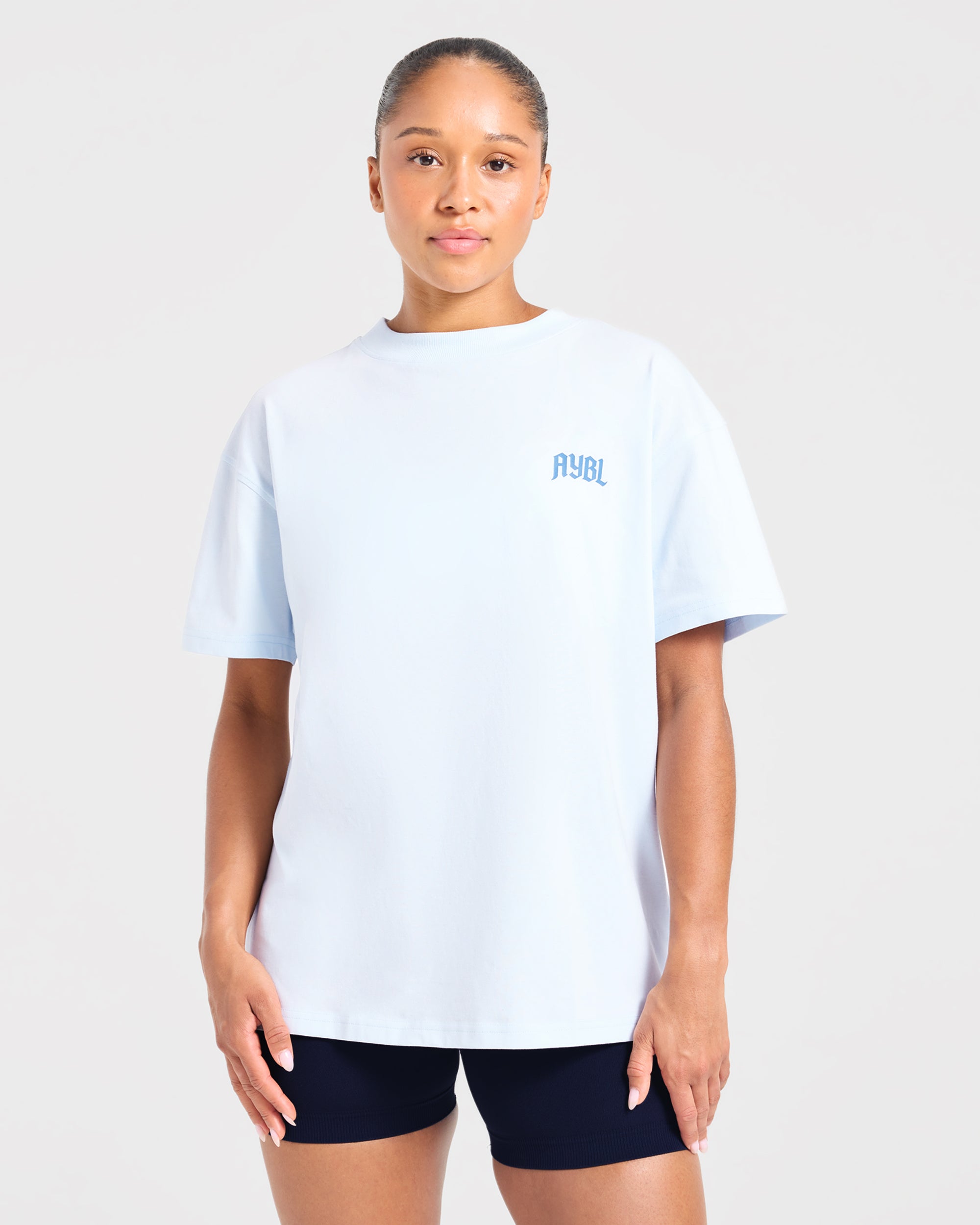 Sports Club Gothic Oversized T Shirt - Blauw