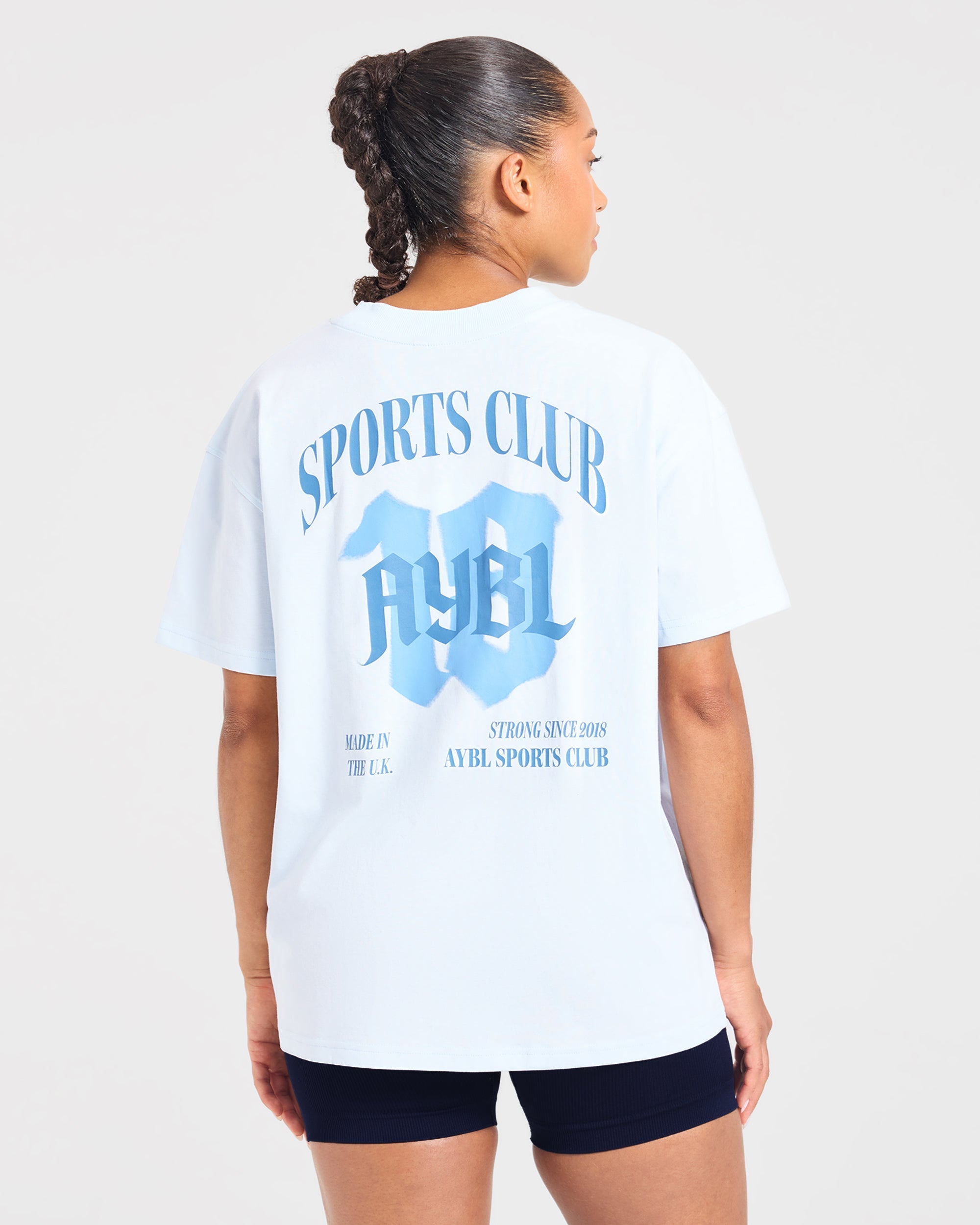 Sports Club Gothic Oversized T Shirt - Blauw