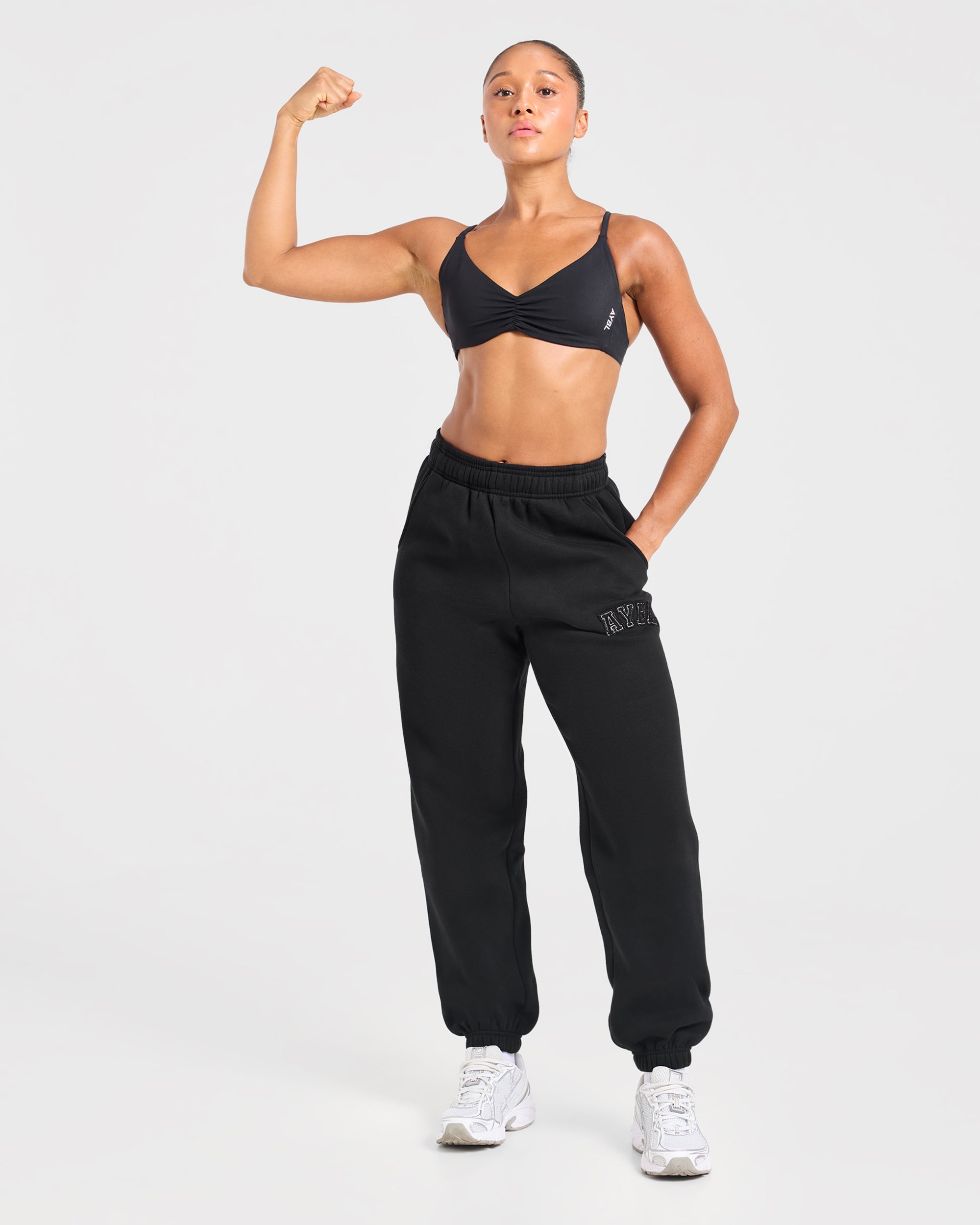 Varsity Applique Oversized Joggers - Zwart