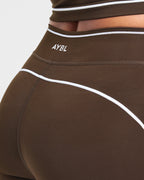 Form Shorts - Coffee Bean