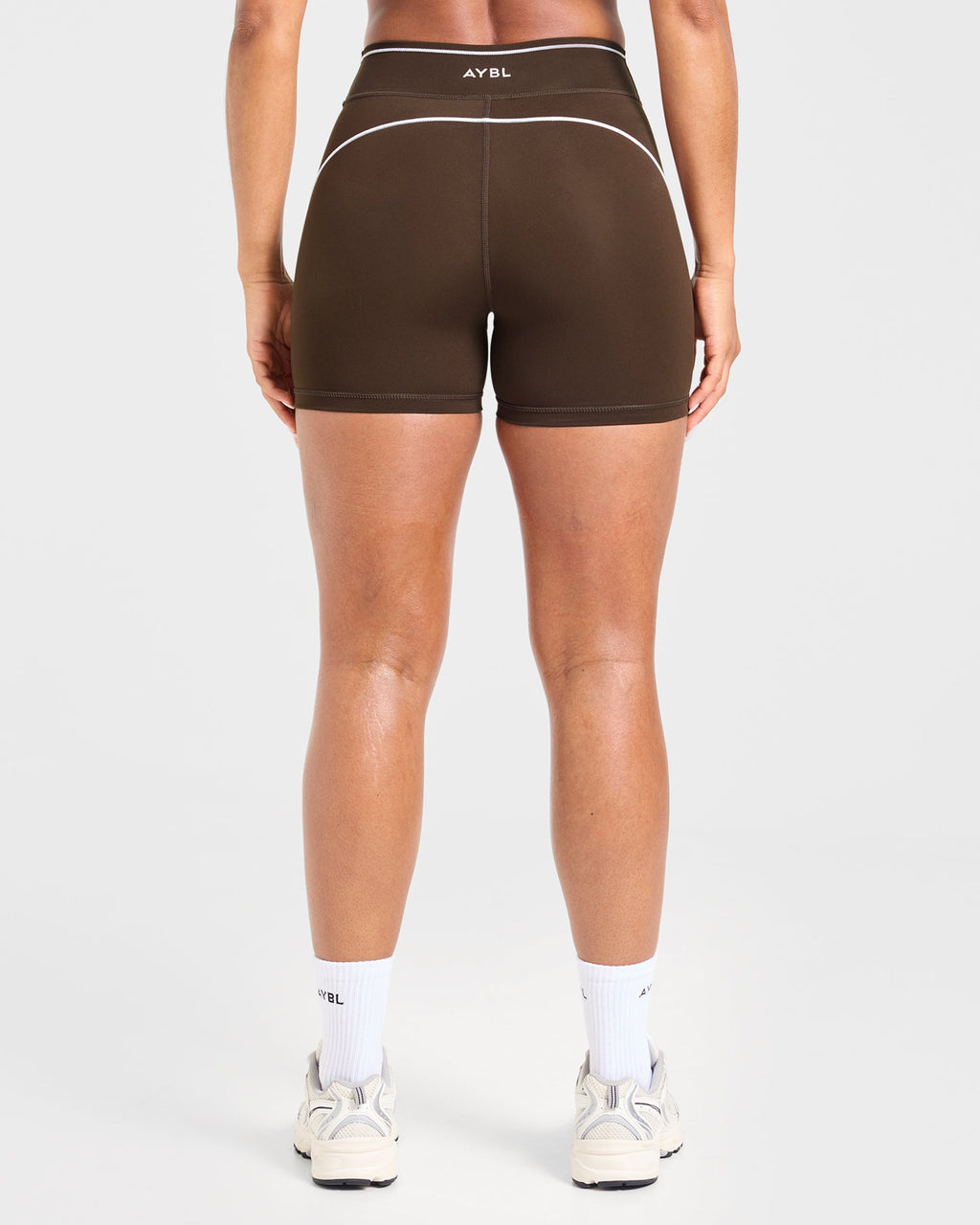 Form Shorts - Coffee Bean