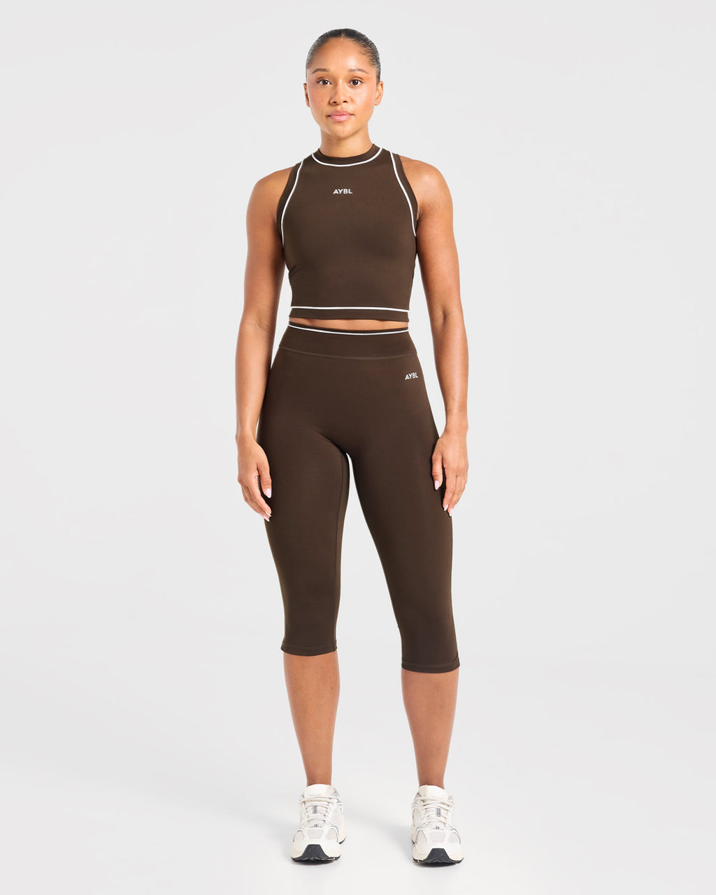 Form Capris - Coffee Bean