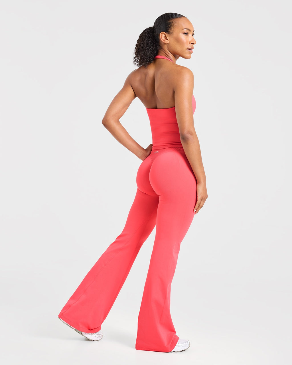 Enhance Seamless Flared Leggings - Summer Coral