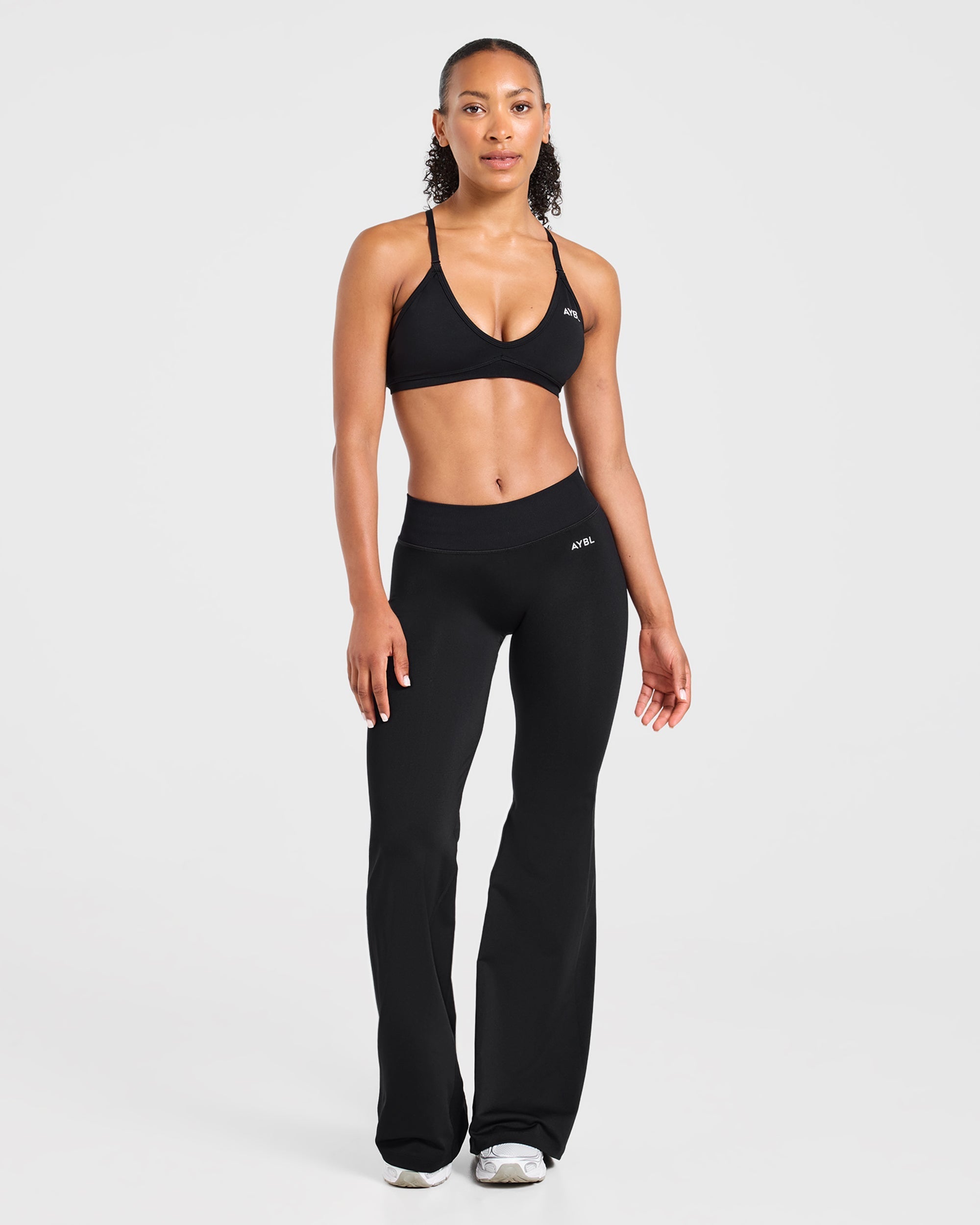 Adapt Seamless Flared Leggings - Zwart