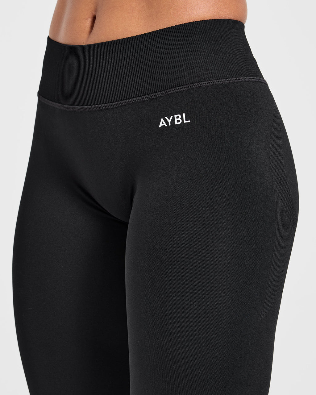 Adapt Seamless Flared Leggings - Zwart